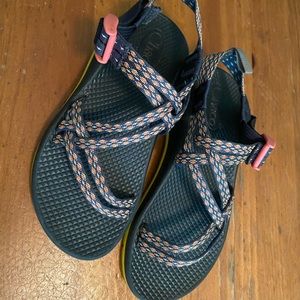 Kids Chacos size 3